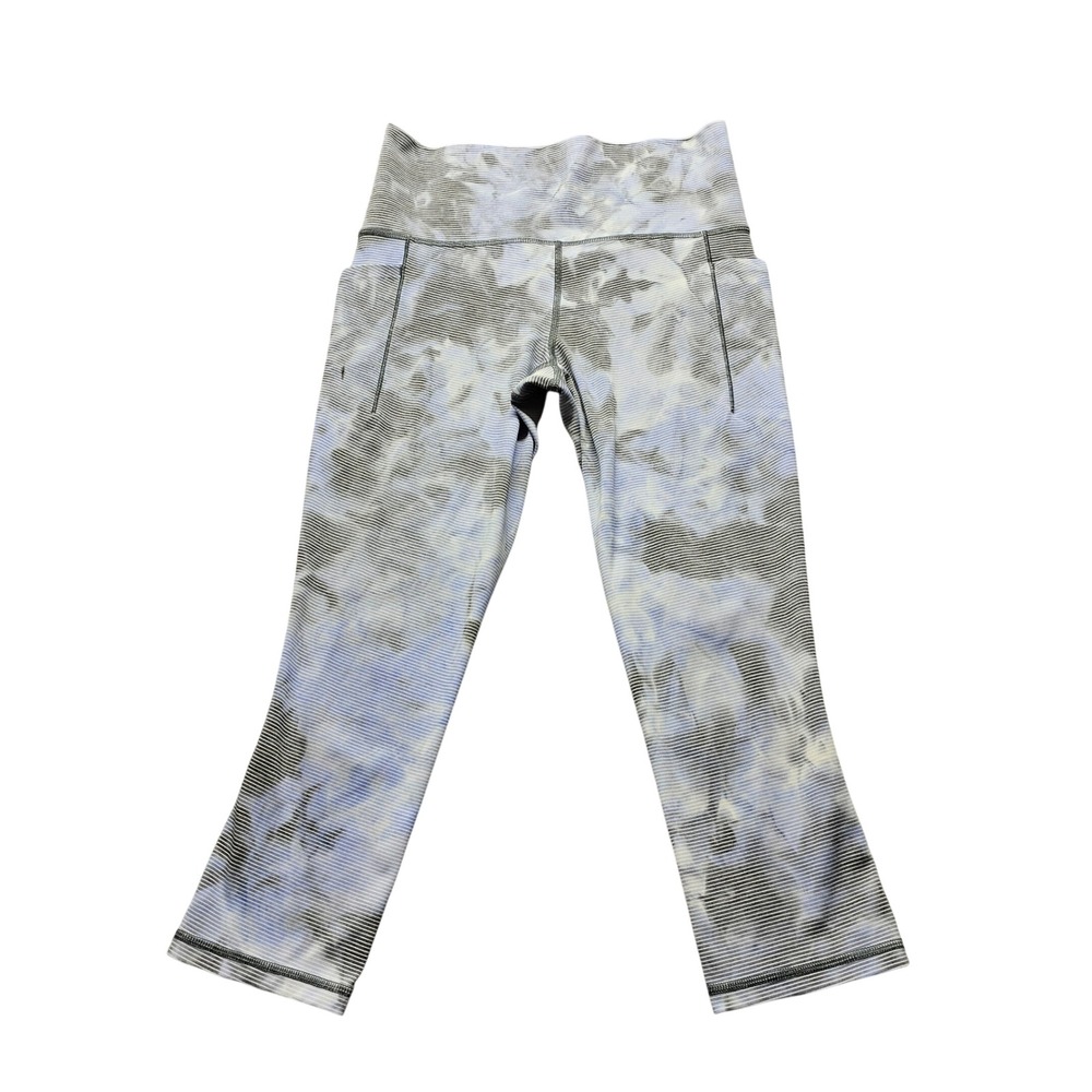 Athleta Salutation Stash Pocket II Capri Leggings Womens Small Blue Tie Dye Strp